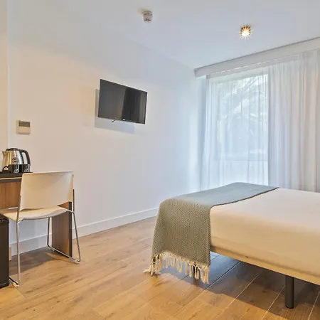 Colectia Ondarreta Hotel San Sebastian