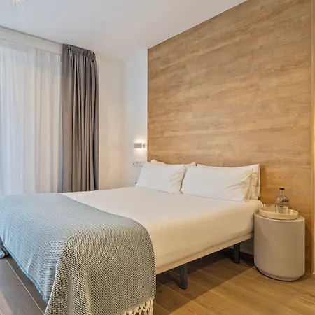 Colectia Ondarreta Hotel San Sebastian