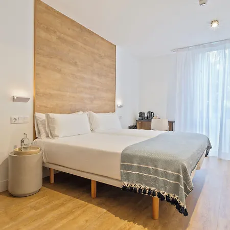 Colectia Ondarreta Hotel San Sebastian